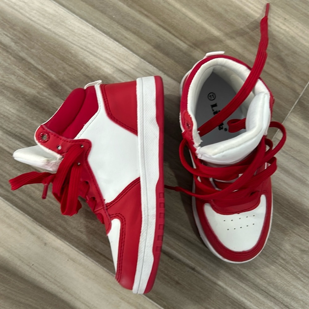 Shoes retro , size 11